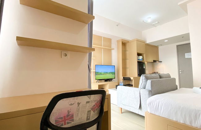 Comfort And Simply Design Studio At Vasanta Innopark Apartment - Foto 9