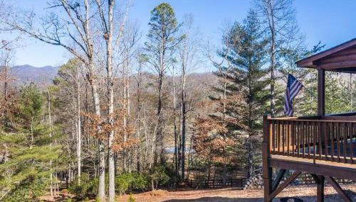 3-Story Private Cabin with Hot Tub and Fire Pit - Foto 3