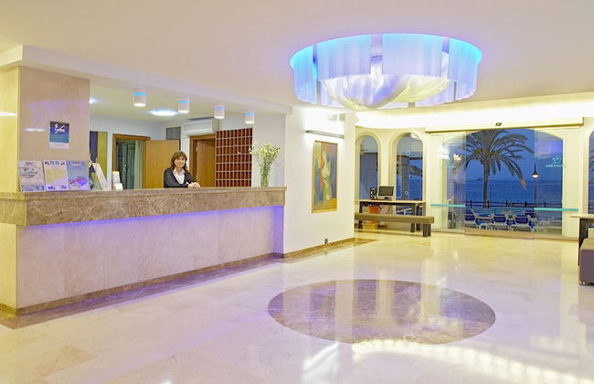 Apartamentos Mar y Playa - Foto 2