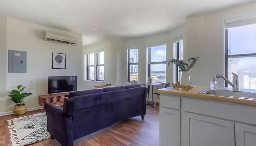 Perfect 1BR In Prime Location & View of Stadiums - Photo 3