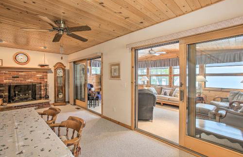 Waterfront Cottage, 9 Mi to Aloha State Park! - Foto 5