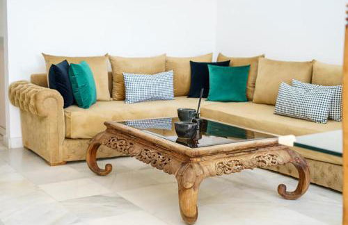 Stunning 3BR in Hacienda Del Sol Beach & Pool - Photo 7