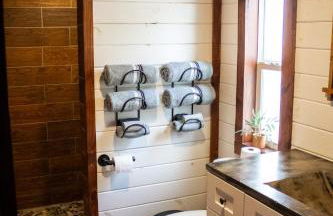 Charming Cabin - Pondview - Hot Tub - Foto 10