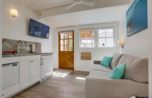 Surf and Sand Beach Bungalow - Foto 9