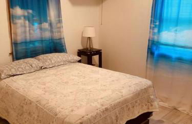 Lakefront Cottage w/ Private Beach- Niagara - Foto 12