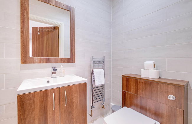 Town Center 4 Bedroom 4 bathroom House - Foto 53