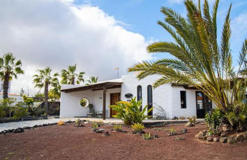 Villa Casa Montana & Pool & Private & near the ocean - Photo 3