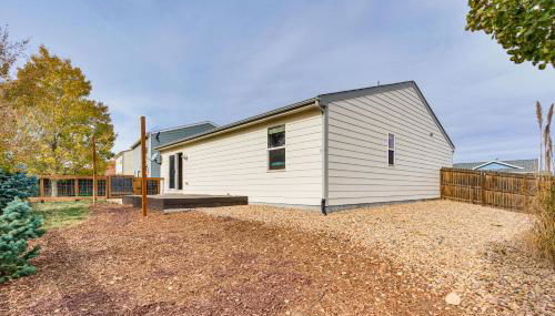 Fenced-In Yard with Deck Pet-Friendly Lochbuie Home - Foto 3