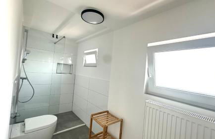 Apartment Savanna im historischen Stadtkern Linn in Krefeld, nähe Düsseldorf Messe, Airport, Parkmöglichkeiten direkt vor dem Haus - Foto 24