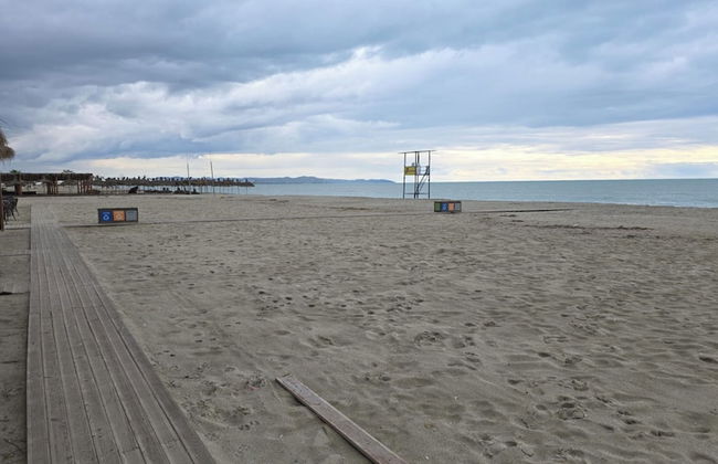 Tirent Apartment - Cozy Bedrooms Stay by Golem Beach. - Foto 52