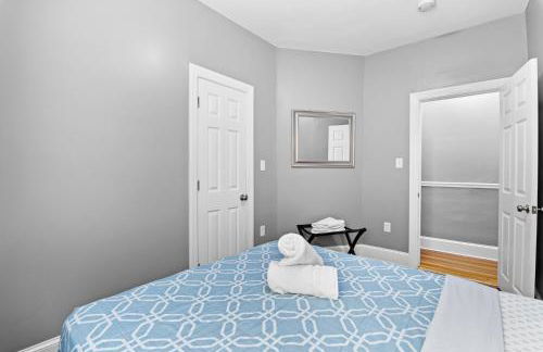 Spacious apartments near Ashmont - Photo 16
