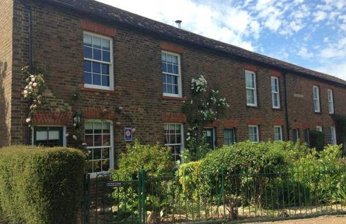 Green Cottages - Photo 43