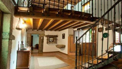 Casa Rural Lucía es una casa rural amplia con pat - Photo 3