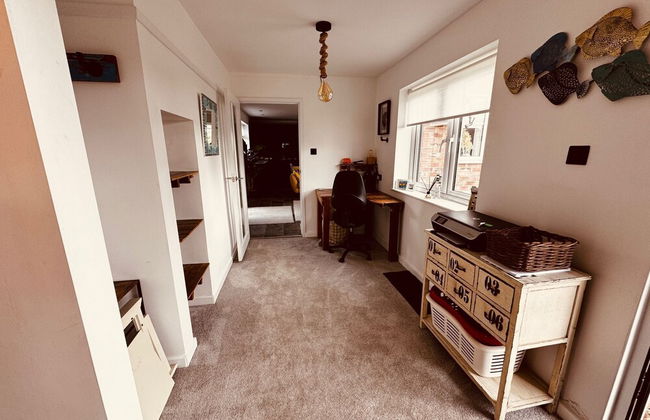 Luxury Adult-only 2-bedroom Bungalow With Hot Tub - Foto 28