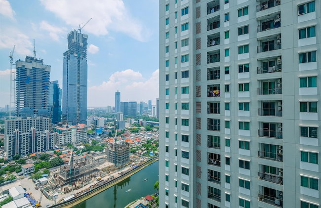 Strategic Brand New 1BR Apartment @ Thamrin Residence - Foto 16