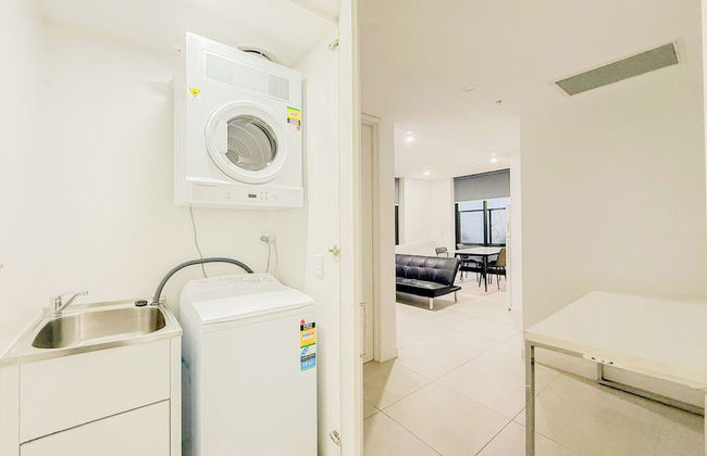 Burwood Apartment - Photo 13