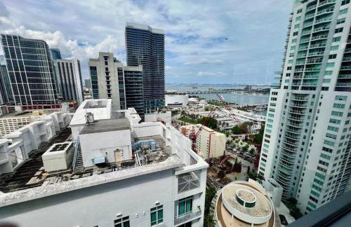 Spacious Studio in the Heart of Downtown Miami - Foto 11