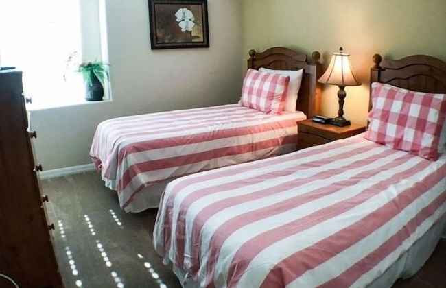 Extended Pool Deck With Spa 2 King Suites! 5 Bedroom Home by RedAwning - Foto 8