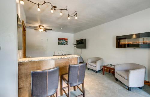 Central Lava Hot Springs Studio with Deck and Views! - Foto 8