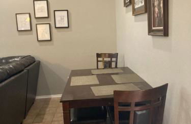 Adorable Home Away from Home - Foto 9