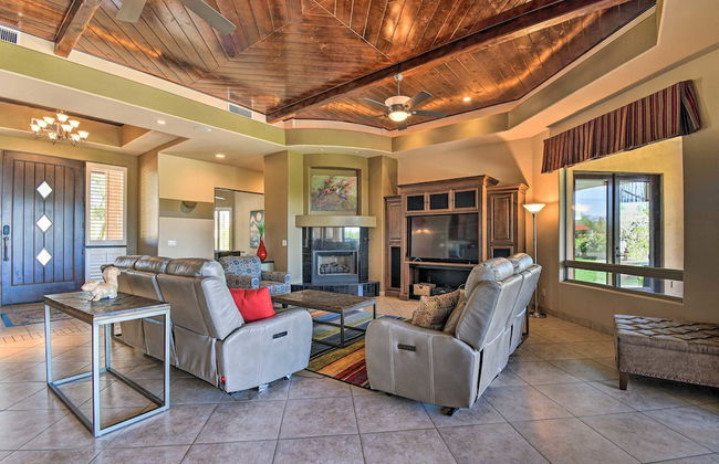 East Mesa Desert and Mountain Views: 5br, Pool - Photo 16