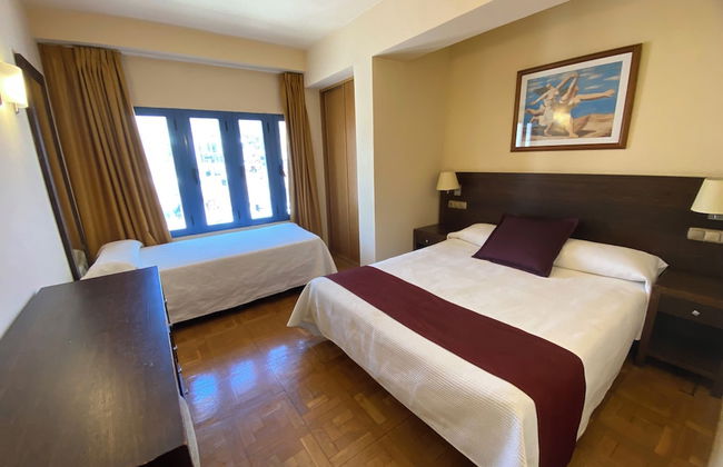 MS Apartamentos Puerto Marina - Photo 20