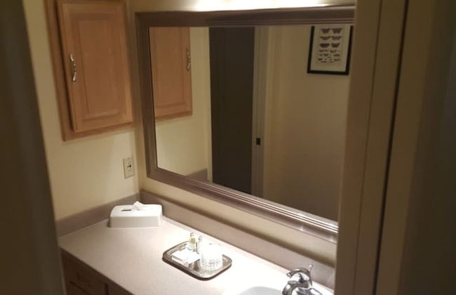 GetAways at the Lodge at Kingsbury Crossing - Foto 14