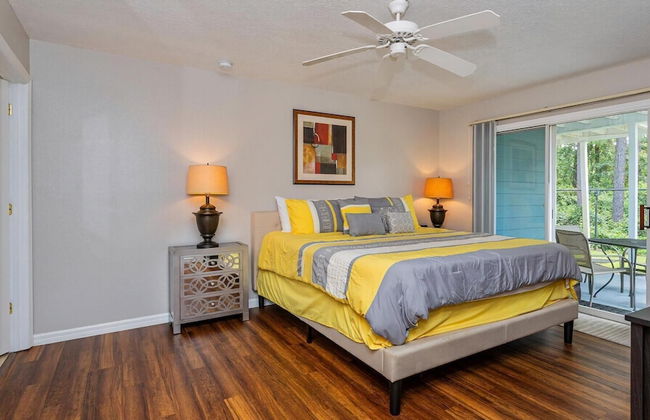 Villas at Island Club Community, Pools, Jacuzzi and More! - Photo 19