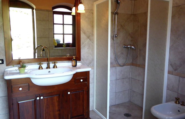 Tranquil Villa in San Romano di Garfagnana with Hot Tub - Foto 19