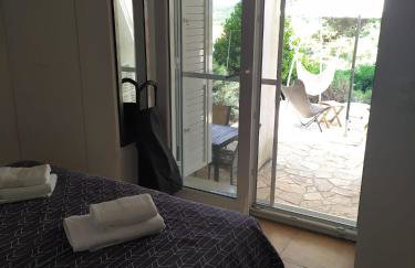 Cozy Jelsa apartment in the shade of the pines. - Foto 5