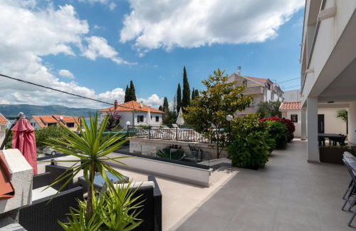 Maca Apartments & Suites with Heated pool near beach 50m - Foto 6