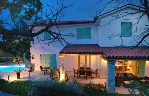 Barbara with Pool Comfortable holiday residence - Foto 1