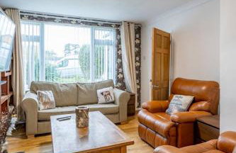 Pass the Keys 3-Bedroom Home in Chelmsford Sleeps 7 - Foto 6