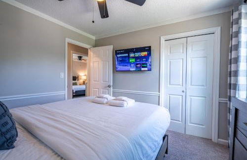 Disconnect From The City In This Outdoorsy Getaway - Foto 20