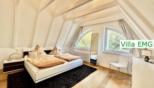 Luxus Ferienhaus Villa EMG Emsdetten nah Münster, Osnabrück, Rheine für Familien Gruppen bis 17 Personen, Pool, Whirlpool, Garten, Kamin, 6SZ - Foto 2