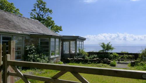 Shore Cottage - Photo 3, Garden view