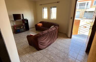 Casa amarela - Perto do Centro - Foto 14