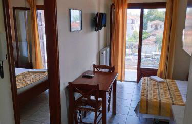 Pagaseon Rooms and Apartments - Foto 13