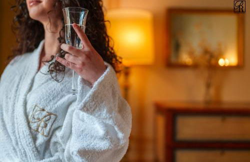 Palazzo Rossi, Historic Boutique Home in Marche - Foto 7