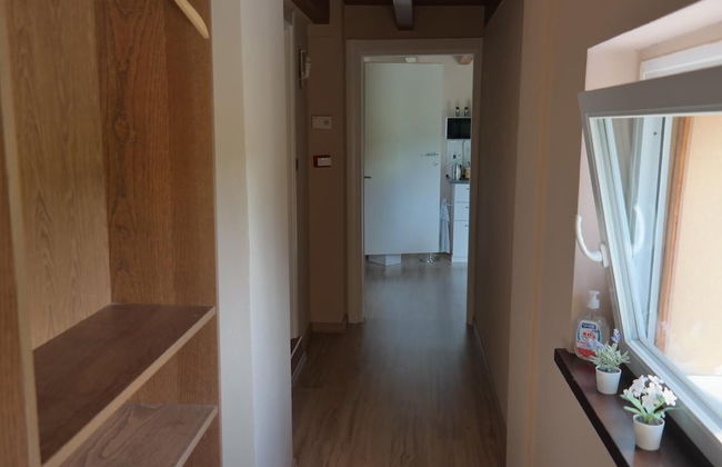 2-bed Borgo val di Taro Apt w/ Private Terrace - Foto 3