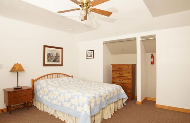 Ranchette Ponderosa - The Nebo #3 at Wind Walker Homestead - Foto 1