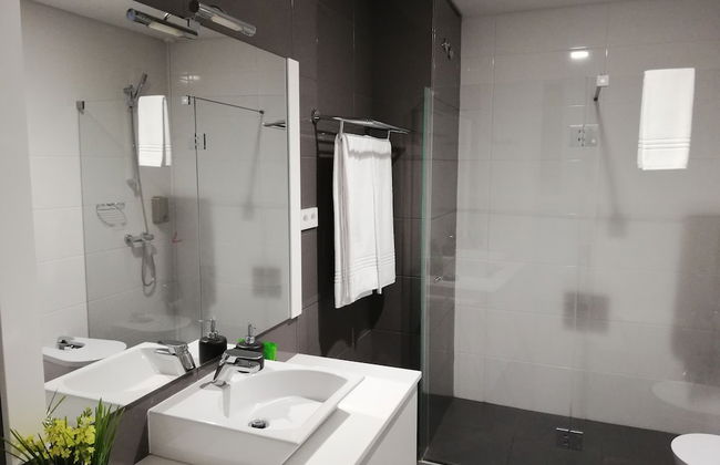 Whales Bay Hotel - Photo 32