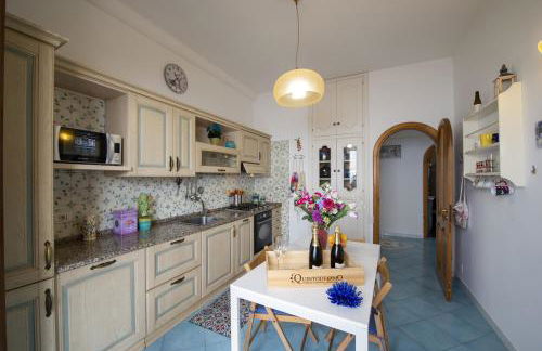 House in the center at 250mt from the beach with a private parking - Foto 9