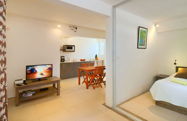 Gardens Retreat - Photo 21