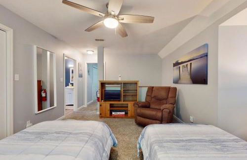 Charming Dog Friendly Home Sleeps 6 Deck Grill - Foto 17