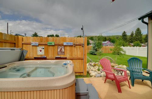 Red Lodge Retreat with Hot Tub 3 Blocks to Downtown - Foto 2