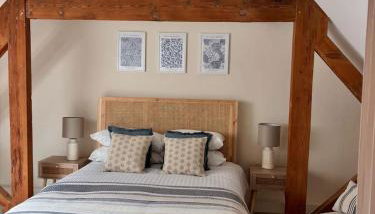 Character Village property - Foto 3