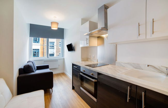 OYO Vincent Apartments - Foto 29