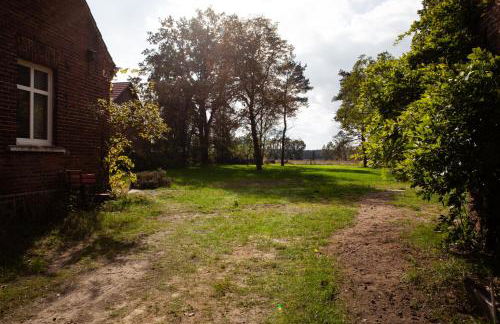Altes Dorfhaus Sechzehneichen - Photo 46