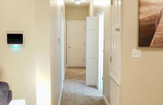 Bright & Cozy Dual Apartments in Moss Point -AB- - Foto 6